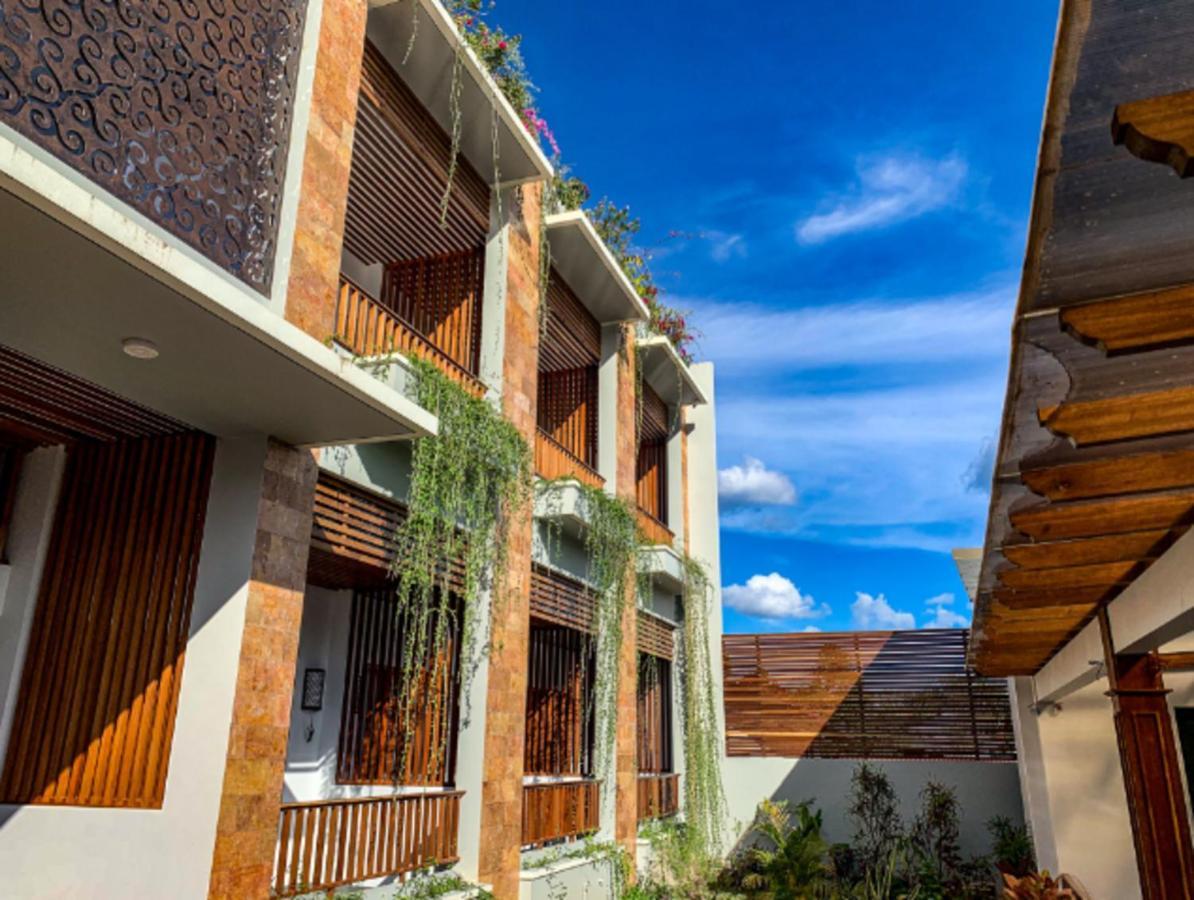 Отель Santai Toraja Рантепао Экстерьер фото